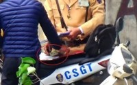 Cho nghỉ hưu sớm, giáng cấp một loạt cán bộ CSGT Hà Nội Cho nghỉ hưu sớm, giáng cấp một loạt cán bộ CSGT Hà Nội