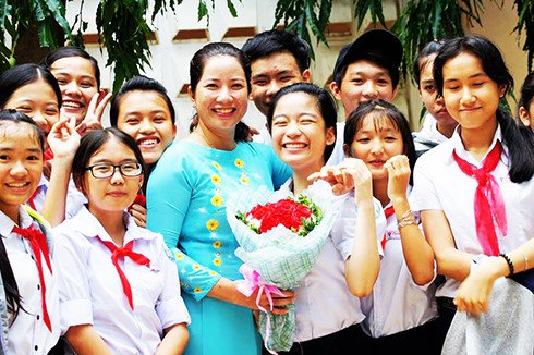 Đề nghị mở rộng khái niệm nhà giáo