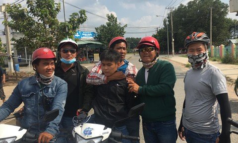 'Hiệp sĩ' truy đuổi bắt trộm trên cao tốc