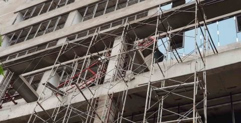 Tin pháp luật số 90: Truy sát vợ và tình địch trên phố