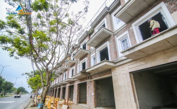 Nhà phố thương mại Lakeside Infinity gây chú ý tại vùng Tây Bắc – Đà Nẵng