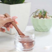 Chăm sóc tóc bằng dầu dừa, bạn đã biết cách dùng chuẩn chưa?