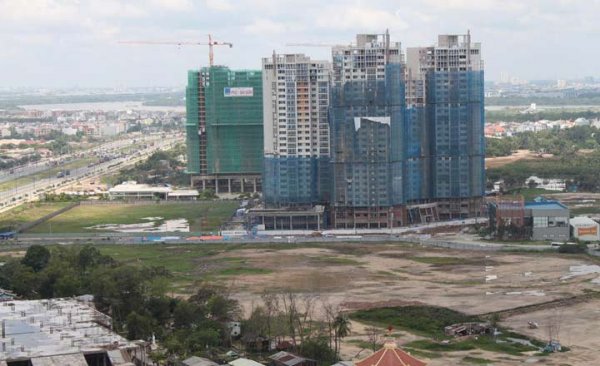 Bao giờ công tác bồi thường, thu hồi đất đai mới hoàn tất?
