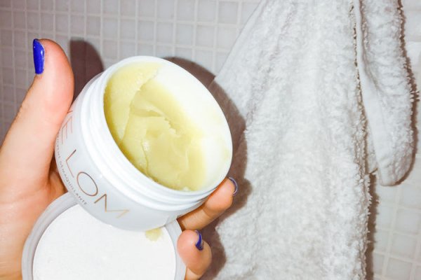 Bạn đã biết hết 5 tác dụng của lanolin đối với làn da chúng ta hay chưa?