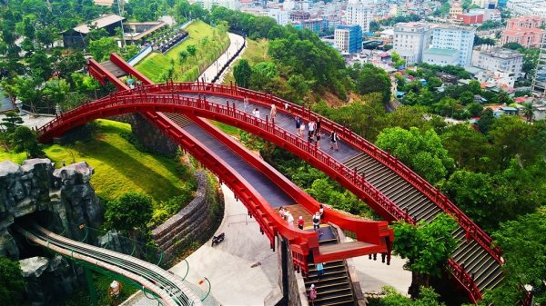 Bất ngờ xuất hiện Cây Cầu Koi KHỔNG LỒ có 1-0-2 tại Hạ Long