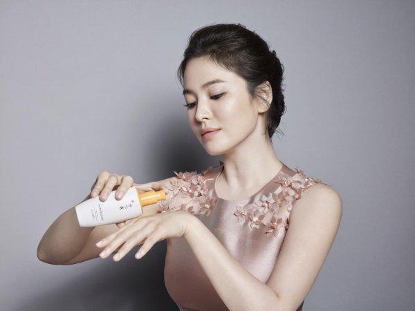 Bí quyết làm đẹp của ‘Quốc bảo nhan sắc’ Song Hye Kyo