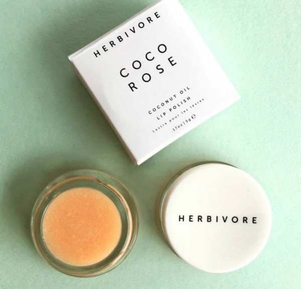 6 Sản Phẩm Tẩy Da Chết Cho Môi Từ Rẻ Đến Đắt Bạn Phải Thử