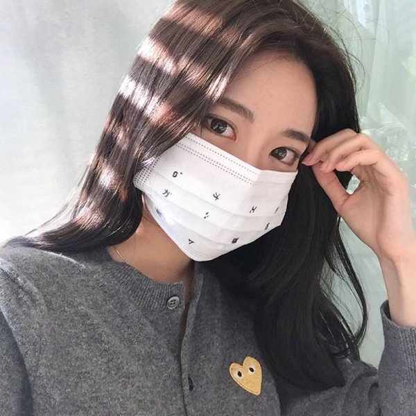 Nguyên Nhân Kích Ứng Da Từ Môi Trường Bạn Không Ngờ Đến