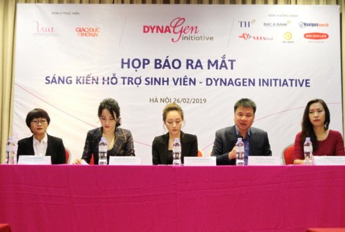 Báo Giáo dục và Thời đại cùng Quỹ Vì Tầm Vóc Việt triển khai Sáng kiến Hỗ trợ Sinh viên