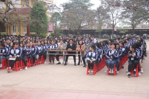 Đổi mới sáng tạo giờ chào cờ đầu tuần