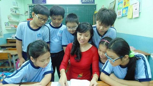 Giải pháp nào giải tỏa áp lực cho giáo viên?