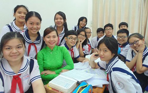 Lương nhà giáo cần được ưu tiên xếp cao nhất