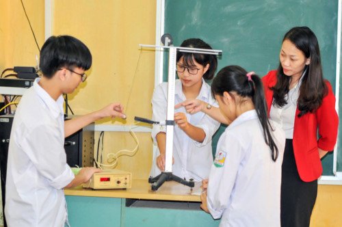 Giáo dục quốc dân phải là một hệ thống mở