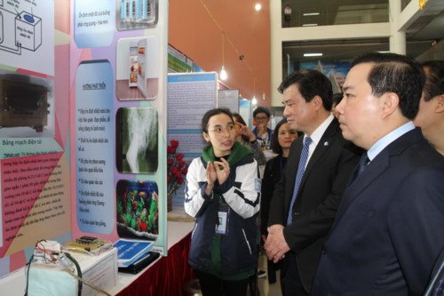 Khởi động cuộc thi KHKT cấp quốc gia năm học 2018-2019 - khuyến khích HS quan tâm các vấn đề cuộc sống