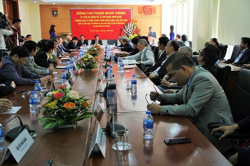 Trường ĐH KHXH&NV (ĐHQGHN): Phiên họp đầu tiên Hội đồng Tư vấn Chính sách nhiệm kỳ mới