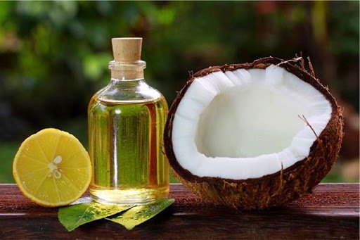 Làm đẹp tiết kiệm ngày Tết: Tạm biệt mụn thâm dễ không tưởng bằng dầu dừa