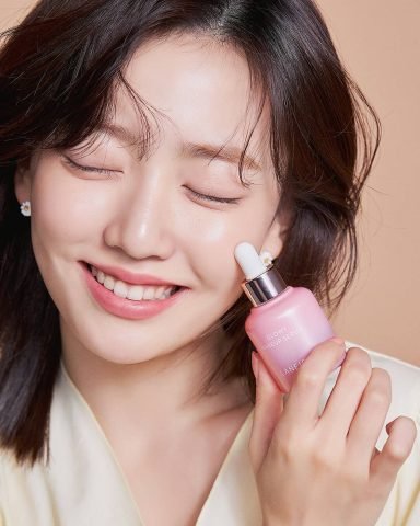 Sở hữu làn da căng bóng trong vòng một nốt nhạc với sản phẩm make up này đây!